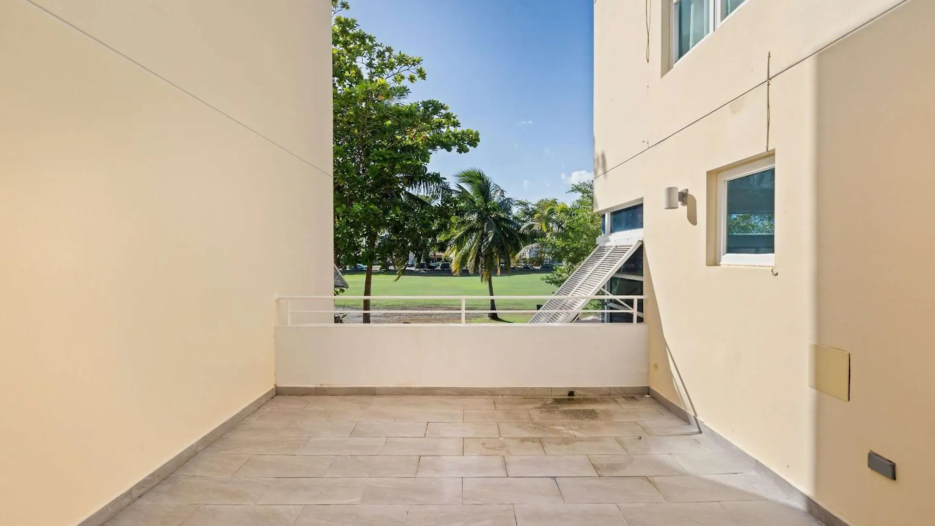 4 Bedroom -Villa Seabreeze At Villas De Golf Dorado 0*,  Puerto Rico