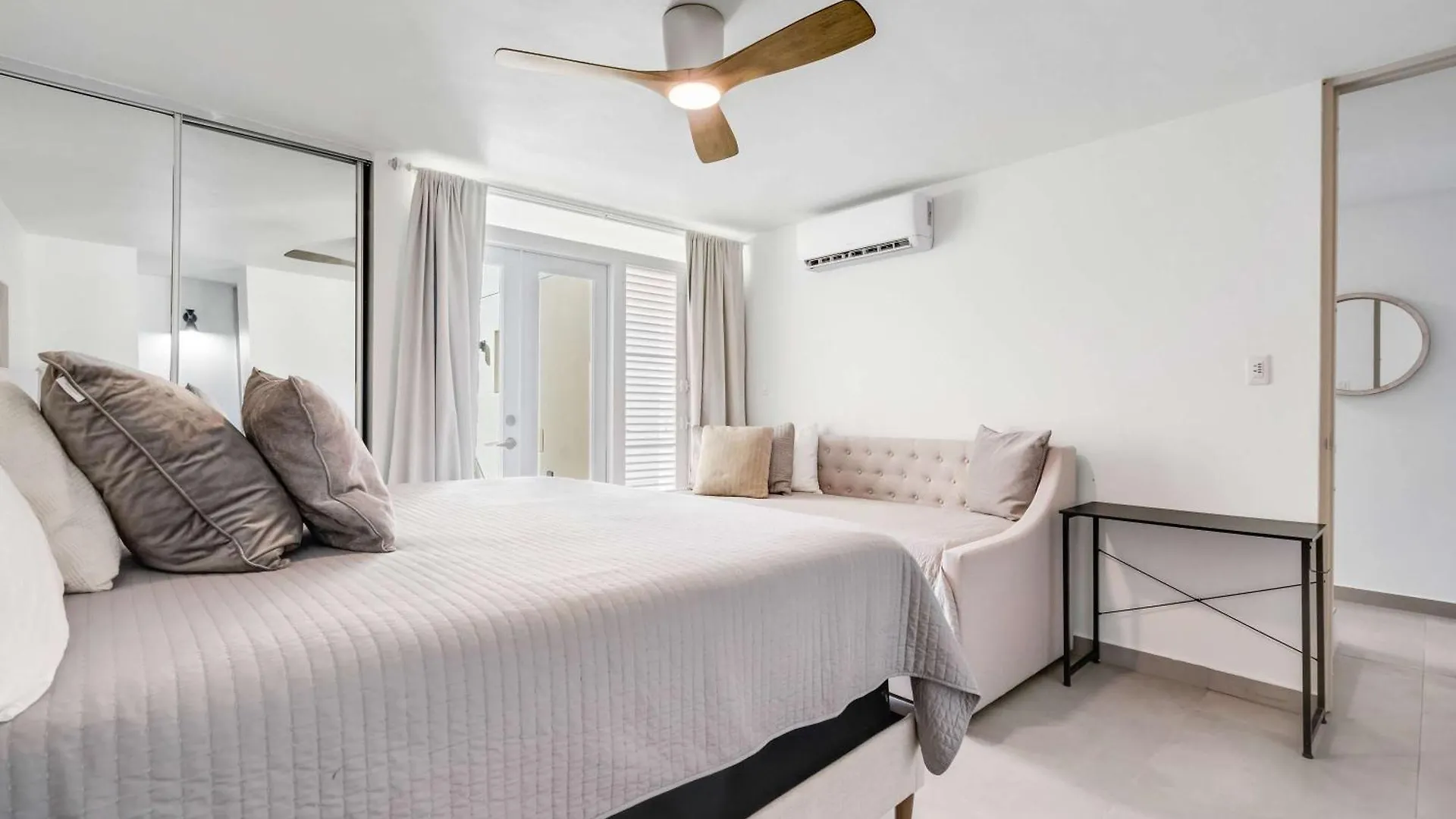 4 Bedroom -Villa Seabreeze At Villas De Golf Dorado