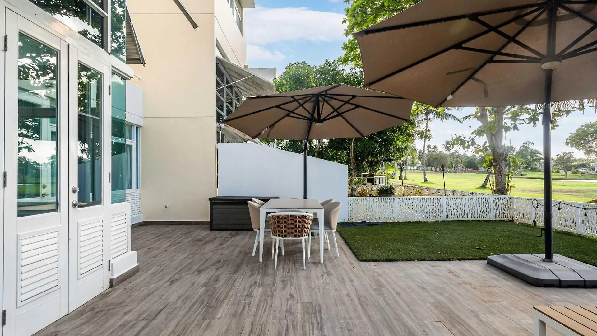 4 Bedroom -Villa Seabreeze At Villas De Golf 多拉多